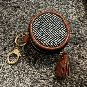 Itzy Ritzy Pacifier Case